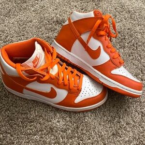 Nike dunk mids orange/white